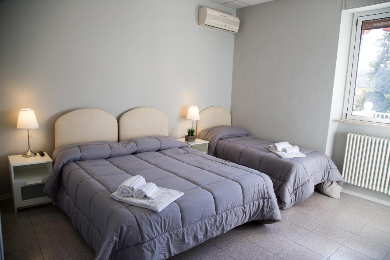 Hotel Lidia Mergo Luaran gambar